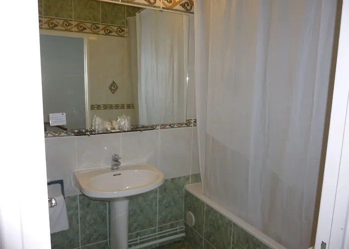 Ibis Styles Nord Hotell 3*