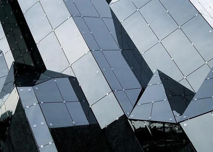 Ibis Styles Nord Hotel 3*